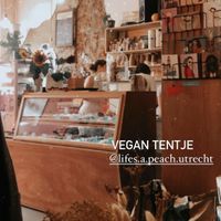   at Life's a Peach in Utrecht