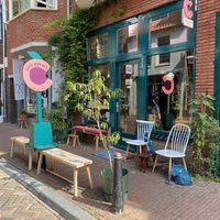   at Life's a Peach in Utrecht