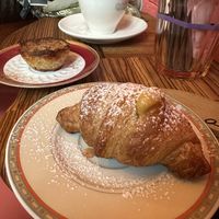   at Life's a Peach in Utrecht