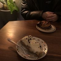 Banoffee pie and chocolate swirl  at Life's a Peach in Utrecht