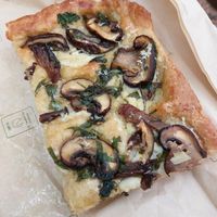 Focaccia fungi at Life's a Peach in Utrecht