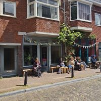  at Life's a Peach in Utrecht