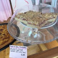 Tasty tray cake with peaches  at Life's a Peach in Utrecht
