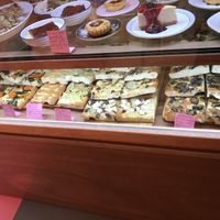 Selection at Life's a Peach in Utrecht