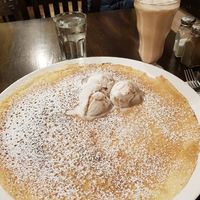 Vegan pancake and milkshake (coconut) at My Old Dutch in London