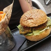 Burger at La Cabane  in Annecy