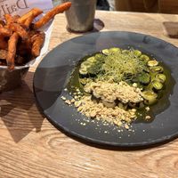 Entrée vegan au poireau  at La Cabane  in Annecy