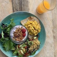 Sunday brunch at Ginger Cafe in Vila Nova De Santo Andre