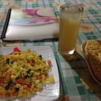 fried rice, garlic bread, calamansi juice at Namaskar Vegetarian Restaurant in Puerto Princesa