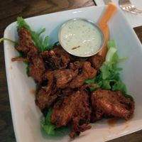 Wings 🤤 at Bowhead Pub in Montreal