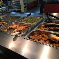 Hot Entrées at Down to Earth - Store and Deli in Honolulu