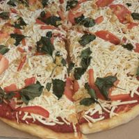 Pizzaaaaaa at Down to Earth - Store and Deli in Honolulu