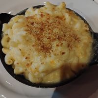 Mac and cheese skillet appetizer (big enough for a meal) at Plant Based Mafia in Palm Beach Gardens