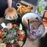 mezze bowl, burger, fries, (still warm) pita bread, housemade limo & kombucha  at El Camino in Thun