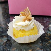 Lemon Mini Cake at Zalie Cakes in Hollywood