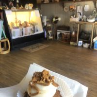   at Zalie Cakes in Hollywood