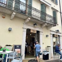 Entrance  at Gelateria La Romana in Peschiera Del Garda