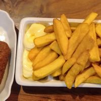 Vegan 'draadjesvlees' kroket 🤤 at De Frietoloog in Arnhem