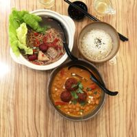 Volcano Curry Rice RM23.90
 Yee Mee in Herbal Soup RM15.90
Soup base, herbal powder, goji, lettuce, dong jui, pumpkin seed & tofu pok. 

Choice of Noodles: Yee Mee, coarse vermicel at BMS Organics - SetiaWalk in Puchong