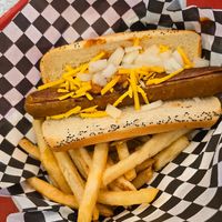 Vegan Chilli Dog at Universal Studios - Mel's Drive-In in Orlando