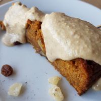 Carrot cake con frosting de anacardo at Mandrágora  in Getxo
