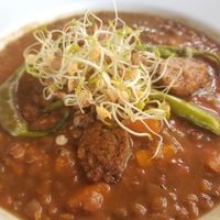 Lentejas con sacramentos at Mandrágora  in Getxo