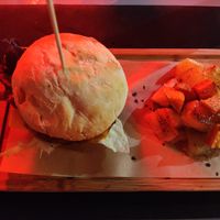 Hamburguesa de lentejas con boniato y patata at Mandrágora  in Getxo