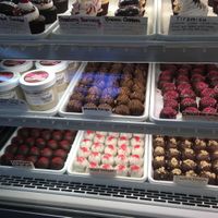 😋😋😋 at Sweet Avenue Bake Shop in Rutherford