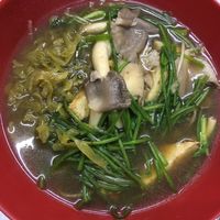 Satisfying noodle soup at XiánShū Zhāi LǔWèi in Taichung