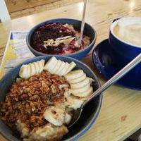 Porridge and sója milk cappuccino. at Haferkater - Hbf Dresden in Dresden