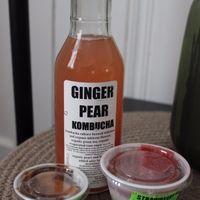 kombucha and raw pies at Pat Greer's Kitchen in Houston