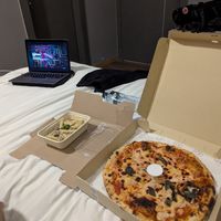 Vegan classic pizza and creamy penne at Vistro in Bangkok