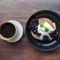 Pancakes and filter coffee at Vistro in Bangkok