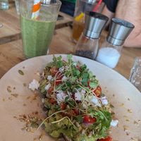 healthy smoothie and avocado on toast at Parlé Pantry in West London