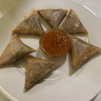 Samosas de lentejas   at Nuria in Madrid