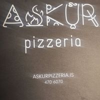 Pizza to go box at Askur Taproom in Egilsstadir