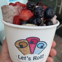 Icecream  at Let's Roll in Merrick