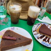 Chocolate Pie and Halva at Yiasemi in Athens