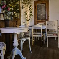 Ambience indoors at Yiasemi in Athens