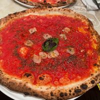 Pizza Marina  at L'Antica Pizzeria da Michele in Tokyo