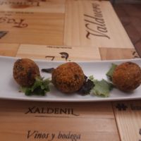 De spinazie tofuballetjes :) at Bar Canijo in Algodonales