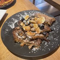 French Toast with blueberries, bananas and almond butter. / Pain doré avec des bleuets, de la banane, et du beurre d’amande  at Hello 123 in Montreal