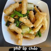 Unique phở áp chảo (crispy chow fun), and the most delicious   at Hoa Dang Vegetarian Restaurant in San Jose