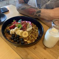 Dragonfruit muesli bowl at Birchwood Jindabyne in Jindabyne