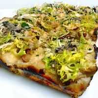 Detroit Style Wood Fired Pizza Bianco  at Nic's on Beverly in Los Angeles