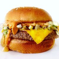 Nic’s Burger  at Nic's on Beverly in Los Angeles