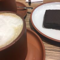 Coffee and raw chocolate sweet at Buenos Aires Verde - Gorriti in Buenos Aires