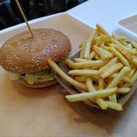 Veg-Chicken with french fries at Las Vegan's - Corvin Plaza in Budapest
