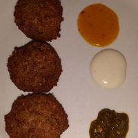 Falafel balls with sauces at Dvash in Boca Raton