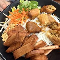 Soy BBQ and Egg Roll Vermicellii #Veganuary at Mitasie in Lake Forest